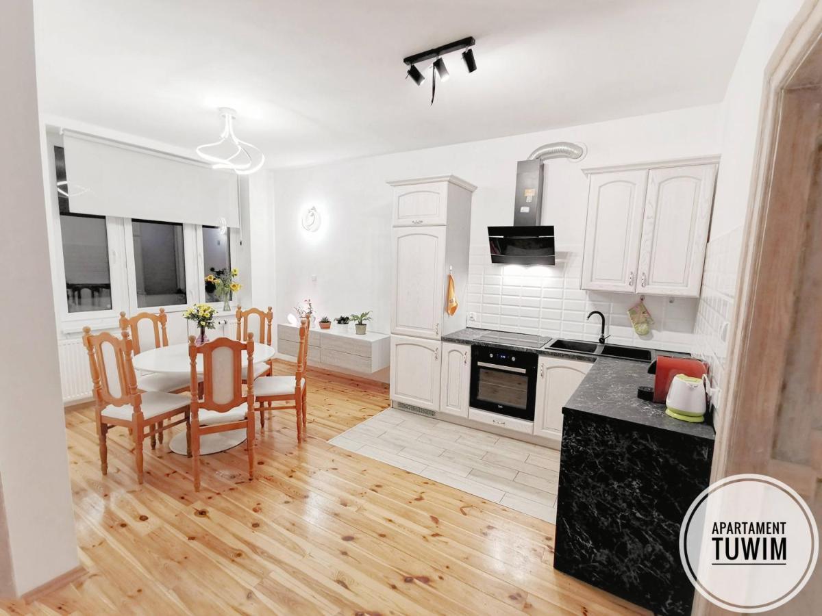 Apartament Tuwim 프르제미슬 외부 사진