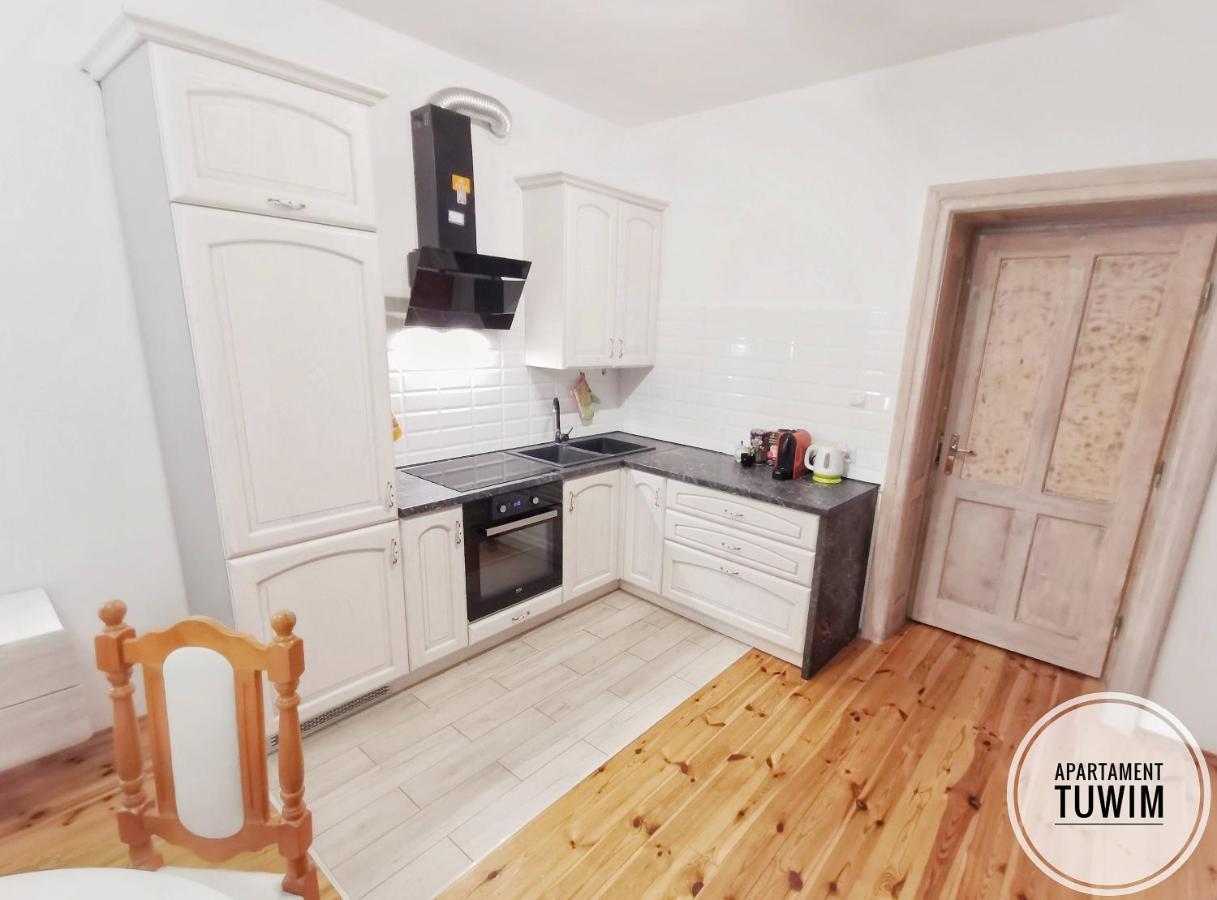 Apartament Tuwim 프르제미슬 외부 사진
